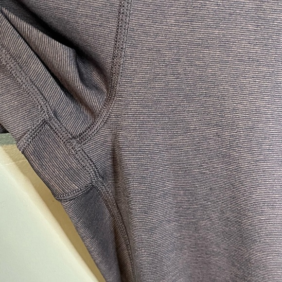 Athleta Ultimate Stash Pocket 7/8 Tight Legging - Picture 10 of 13